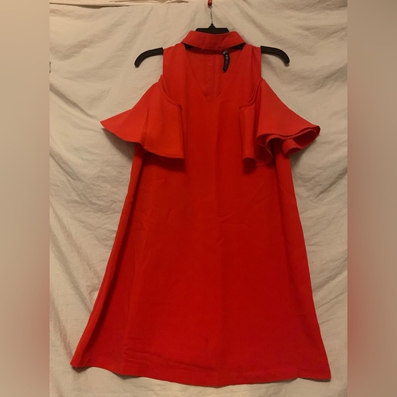 ✨⚡️💥Design Lab clove Women's Woven Cold shoulder swing dress with key hole - Picture 6 of 12